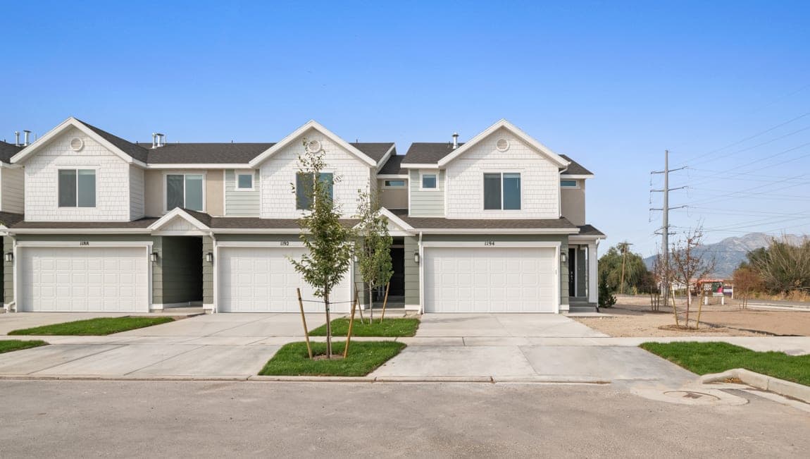 Summit Ridge Towns