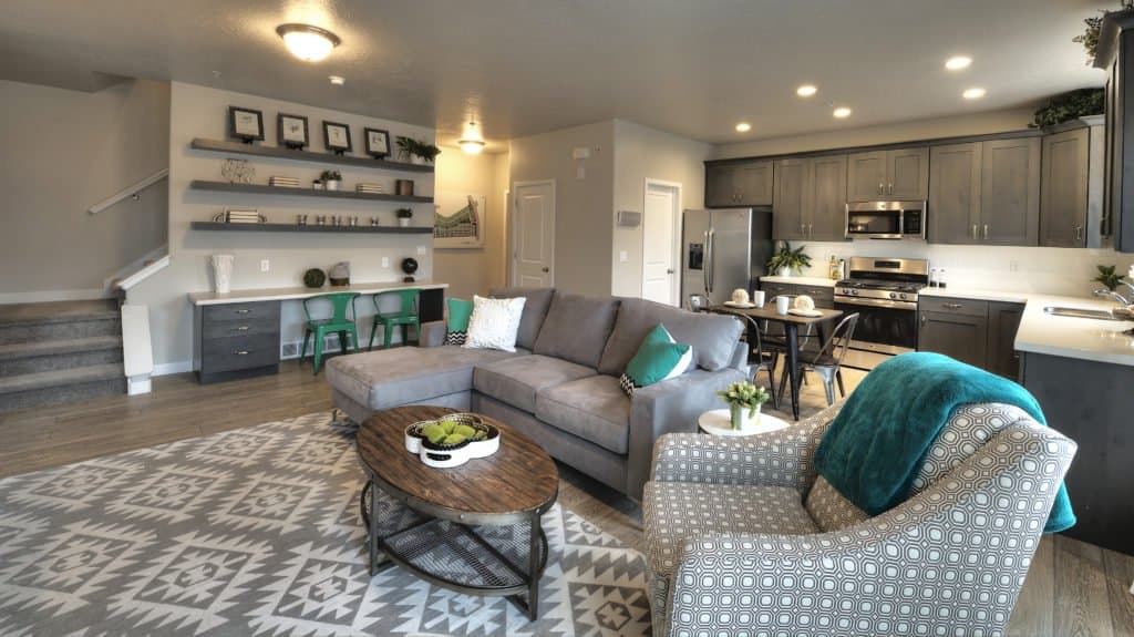 Lofts at Parkside 3 Save Thousands With Communnie.