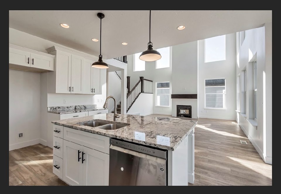 Alta Vista Homes 20 Save Thousands With Communnie.