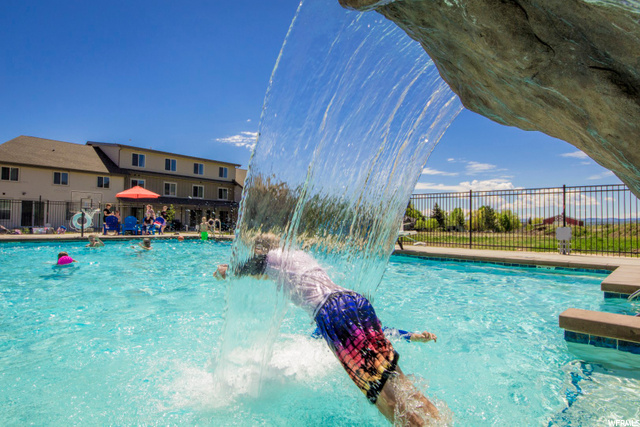 Waterdance At Bear Lake